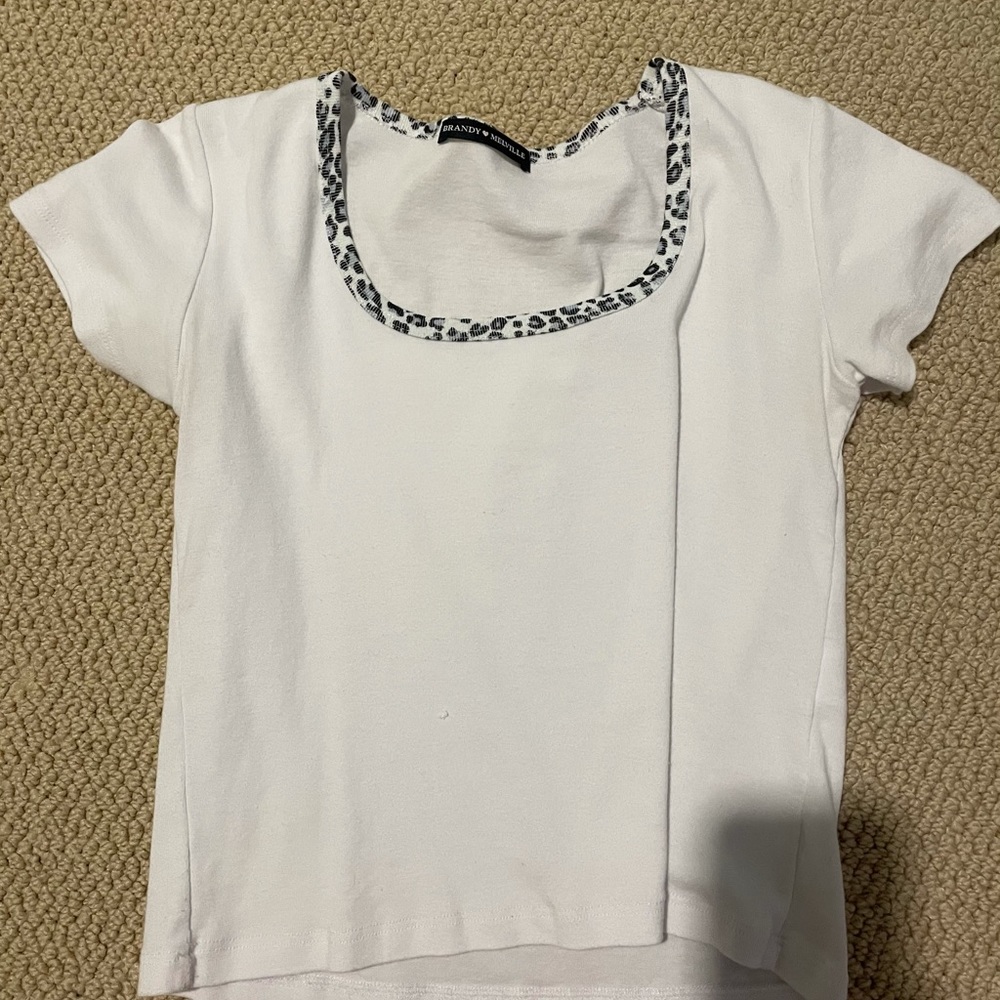 Cropped Brandy Melville Cheetah neckline shirt